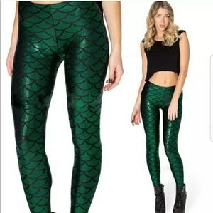 Green Mermaid Scale Leggings